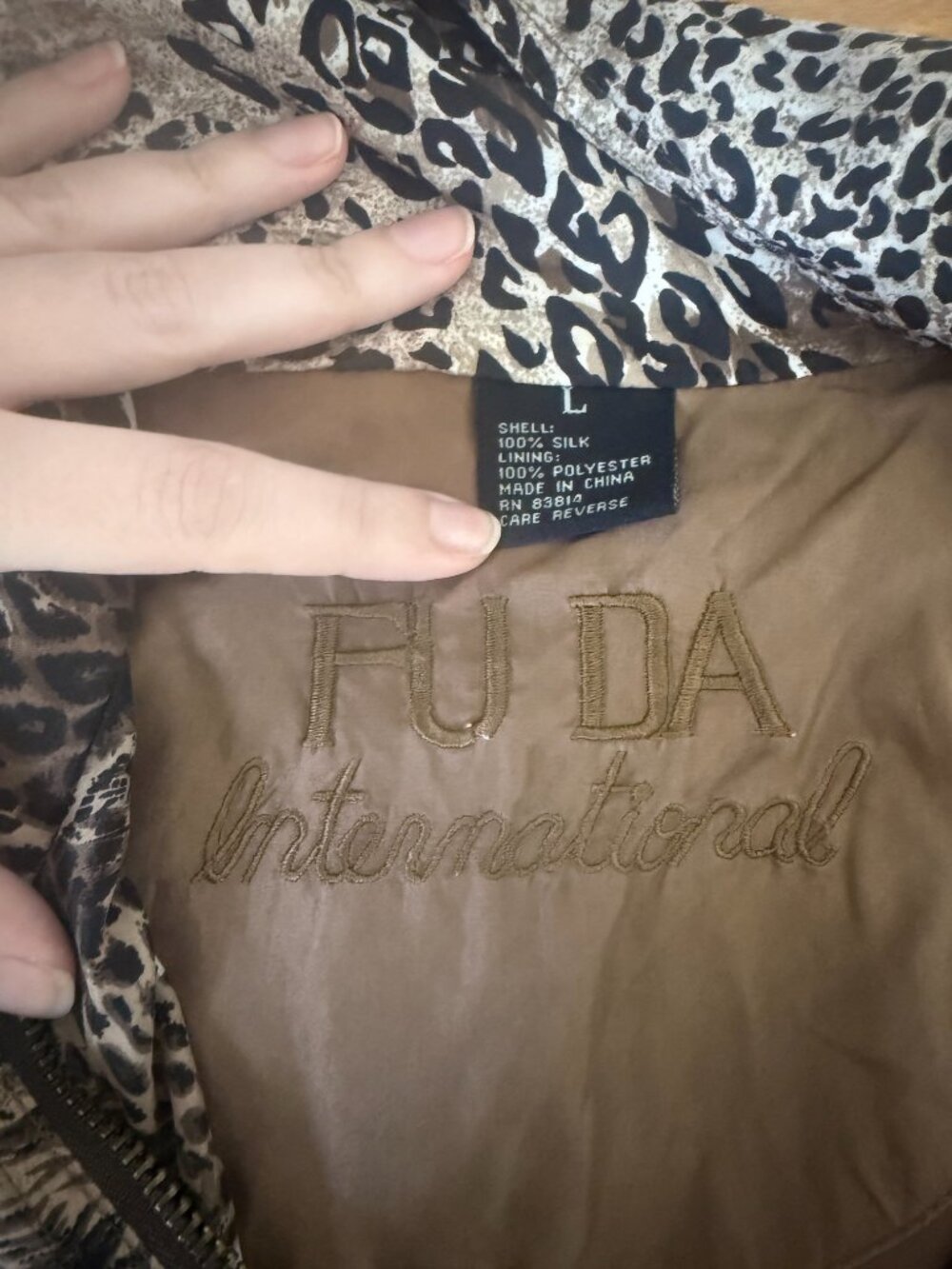 Vintage FU DA International Silk Animal Print Bomber Jacket L - Picture 9 of 11